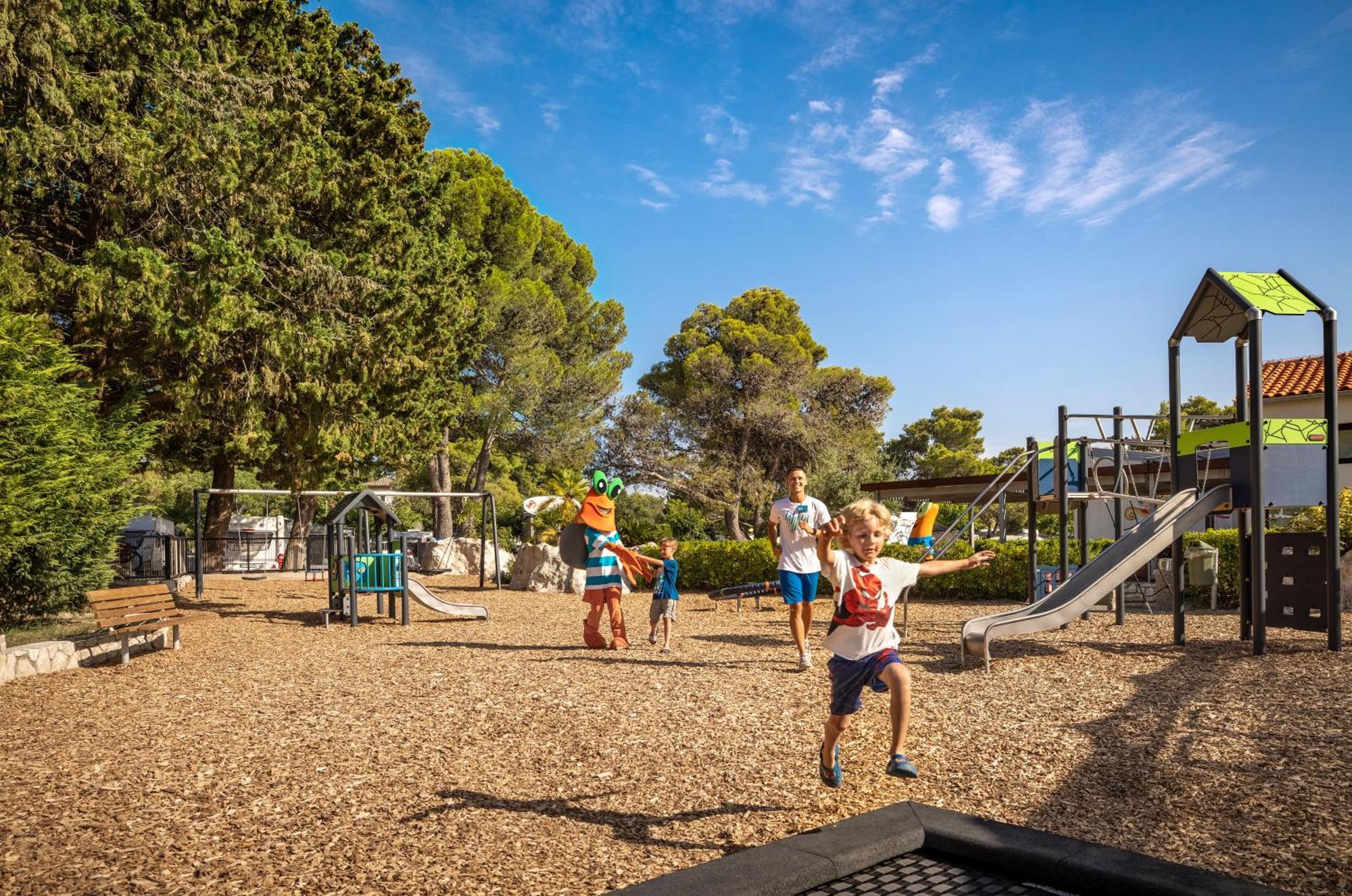 Valamar Camping Padova Banjol ภายนอก รูปภาพ