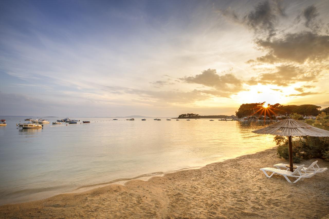 Valamar Camping Padova Banjol ภายนอก รูปภาพ